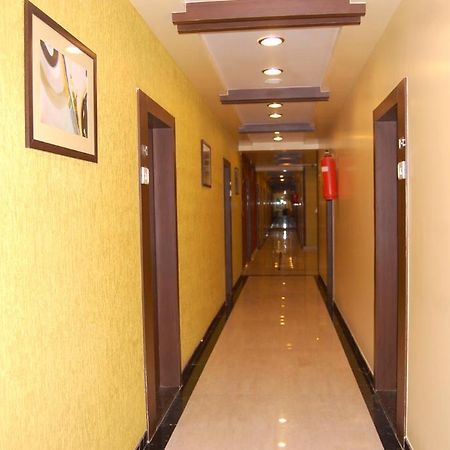 Hotel Bhagyalaxmi Shirdi Exterior foto