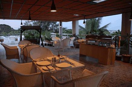 Hotel Bhagyalaxmi Shirdi Restaurante foto